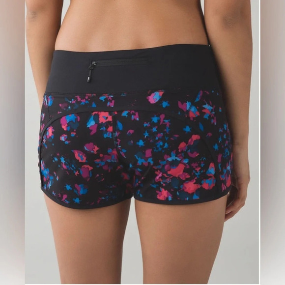 Lululemon Run Times Short (4") - Picture 1 of 5